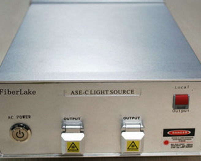 2ch CWDM Optical Source 2ch CWDM Optical Source
